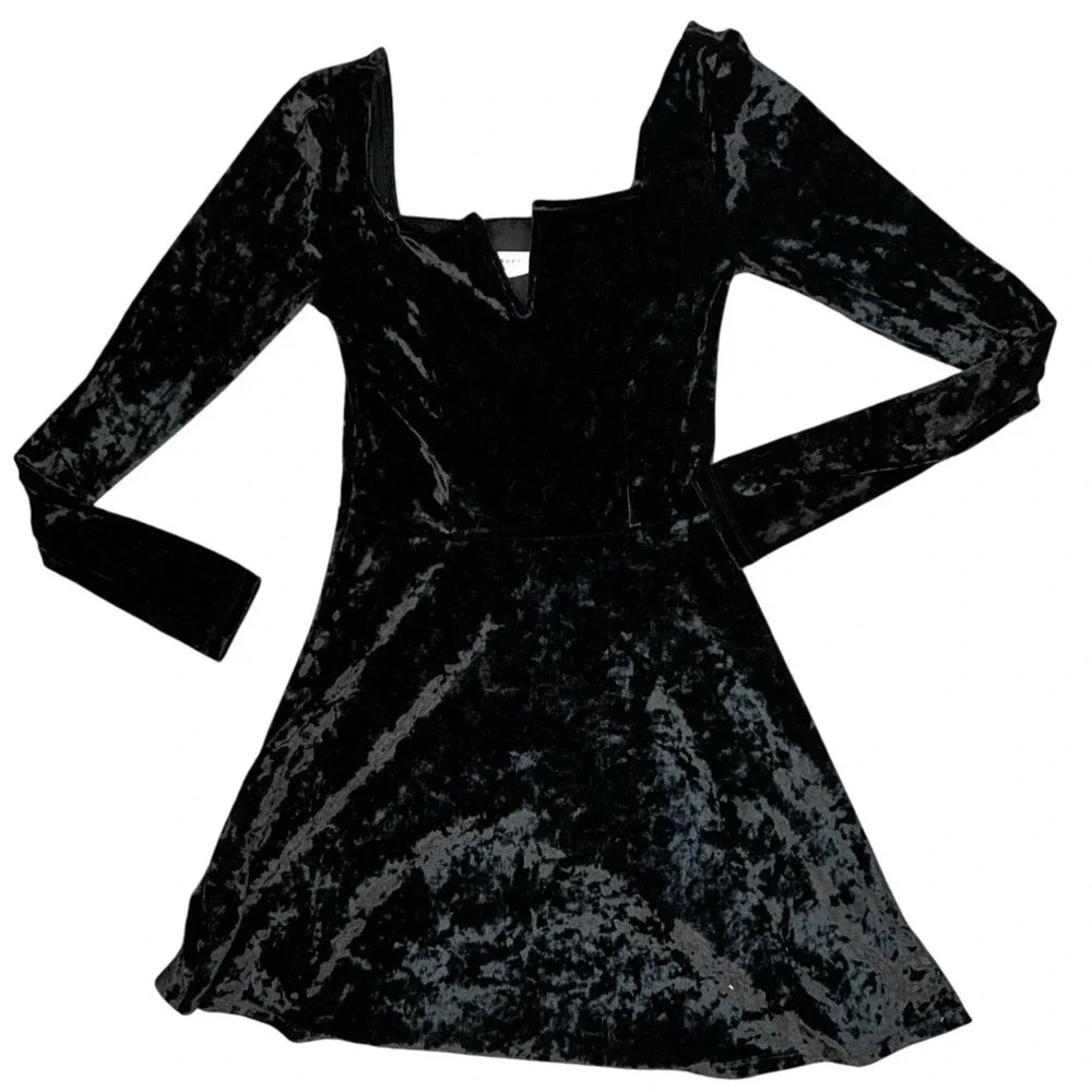 Aeropostale Long Sleeve Velvet Fit + Flare Dress Size XS Black Y2K 90s Skater - Picture 7 of 7
